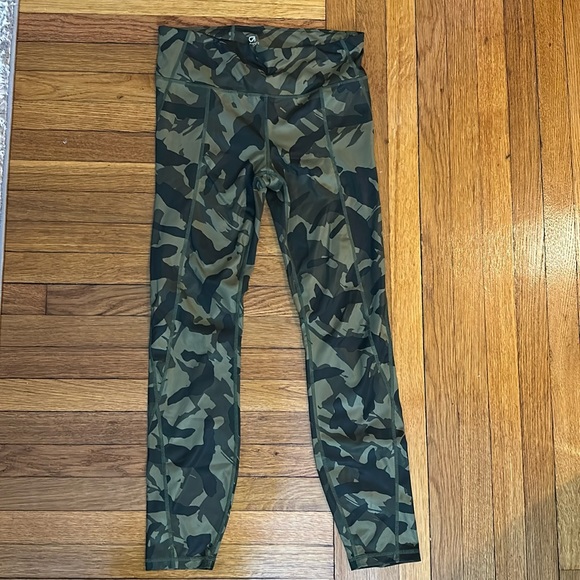 Camo full length leggings - Picture 1 of 2